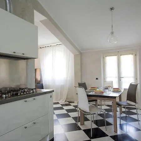 Altido Lilli Villa Pietrasanta